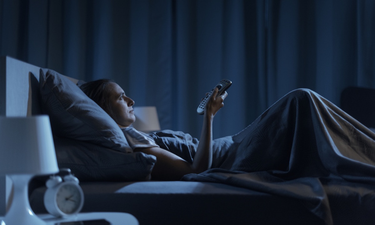 Какие видео лучше не включать на фон перед сном