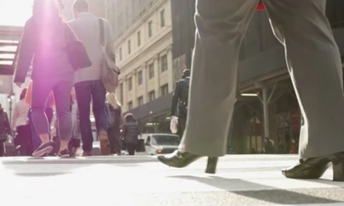 Походка под давлением — как стопы влияют на стресс и настроение