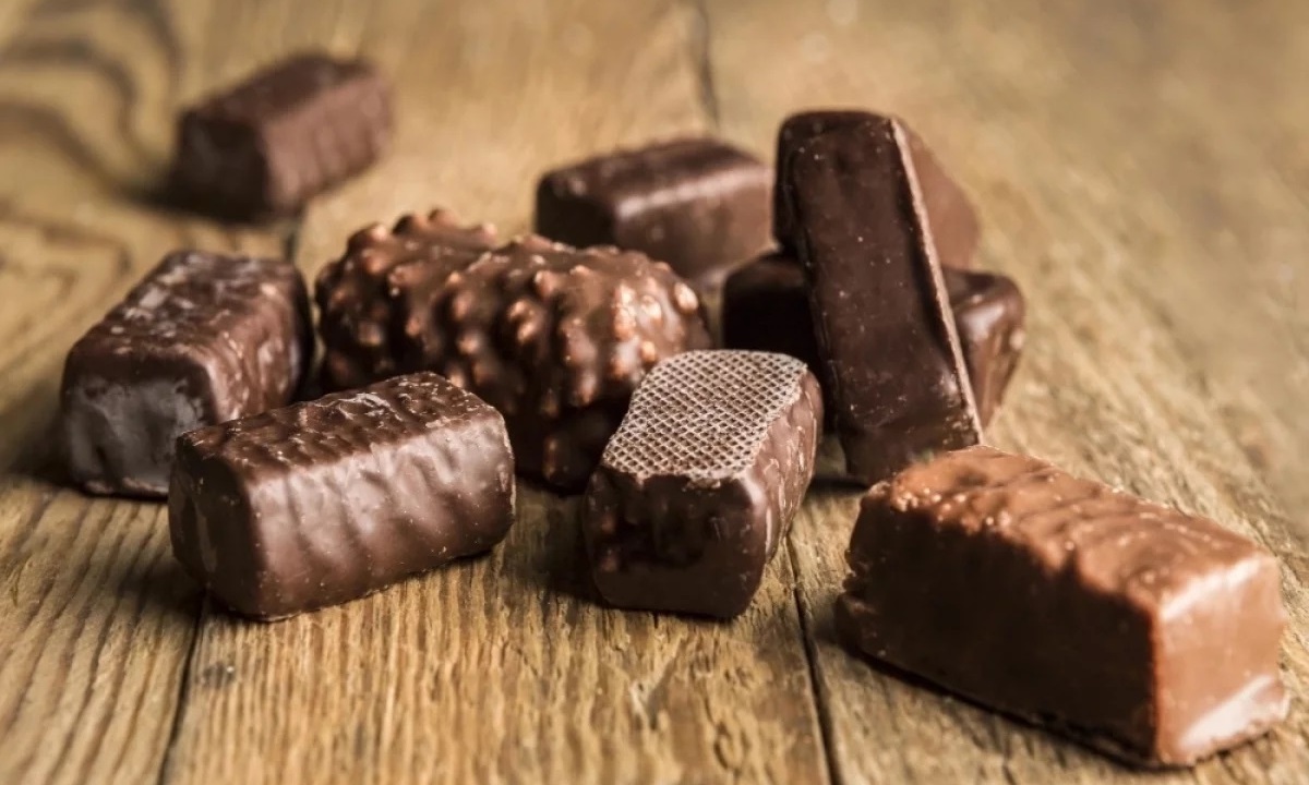 Сколько шоколадных конфет можно съесть в день