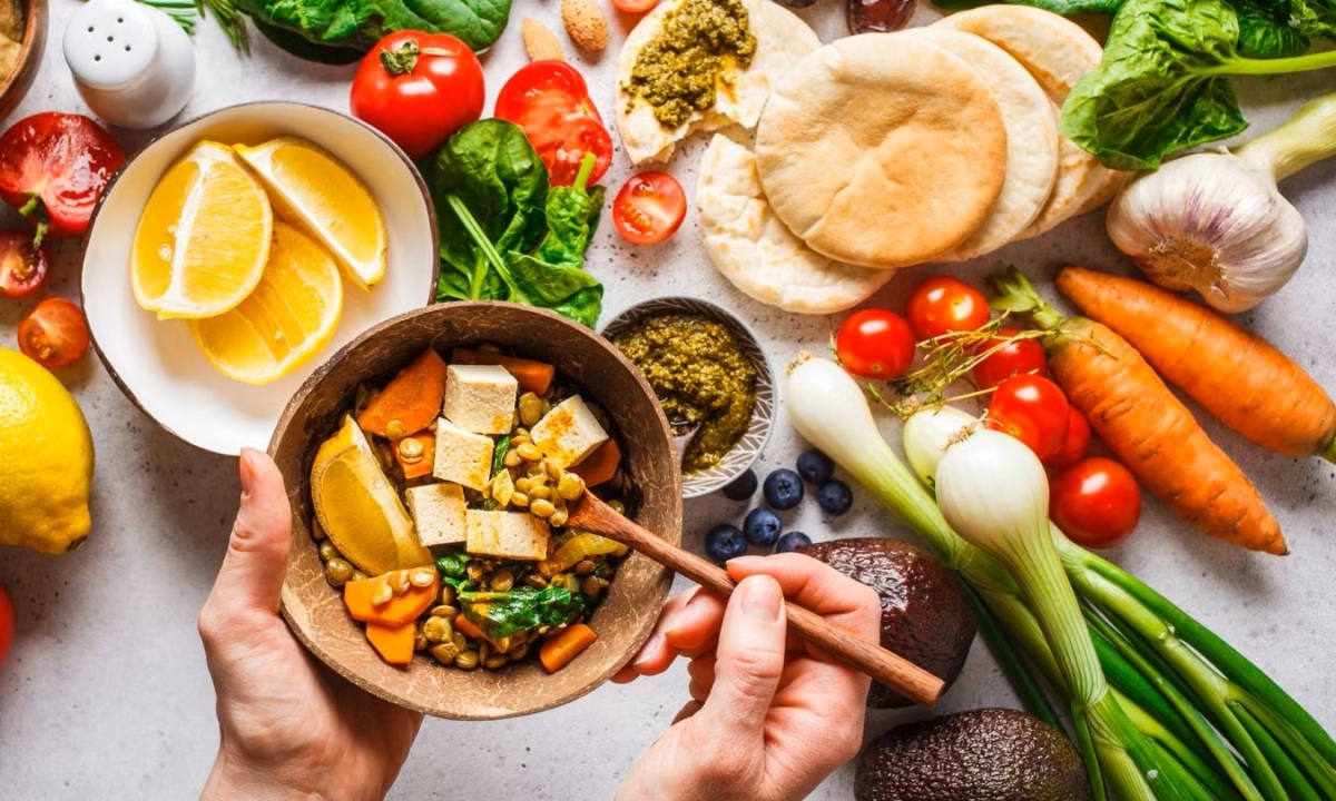 Кому противопоказан отказ от мяса