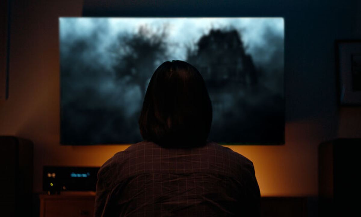 Ученые объяснили, почему фильмы ужасов так сильно воздействуют на мозг