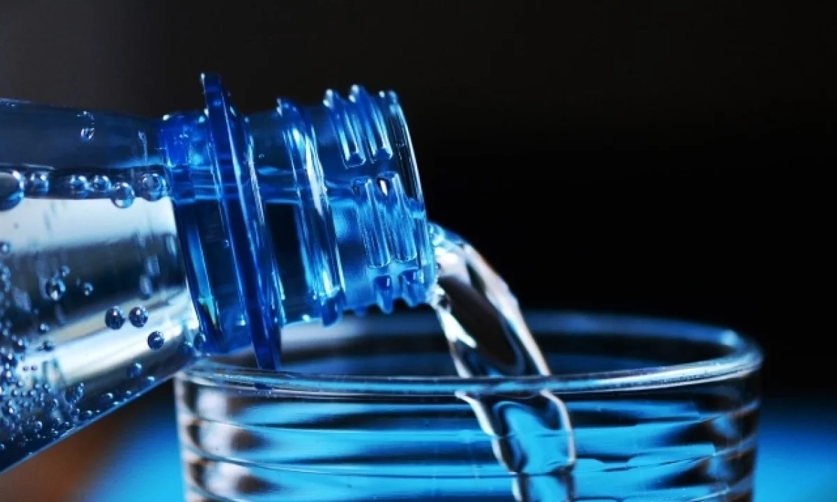 Сколько нужно пить воды в день