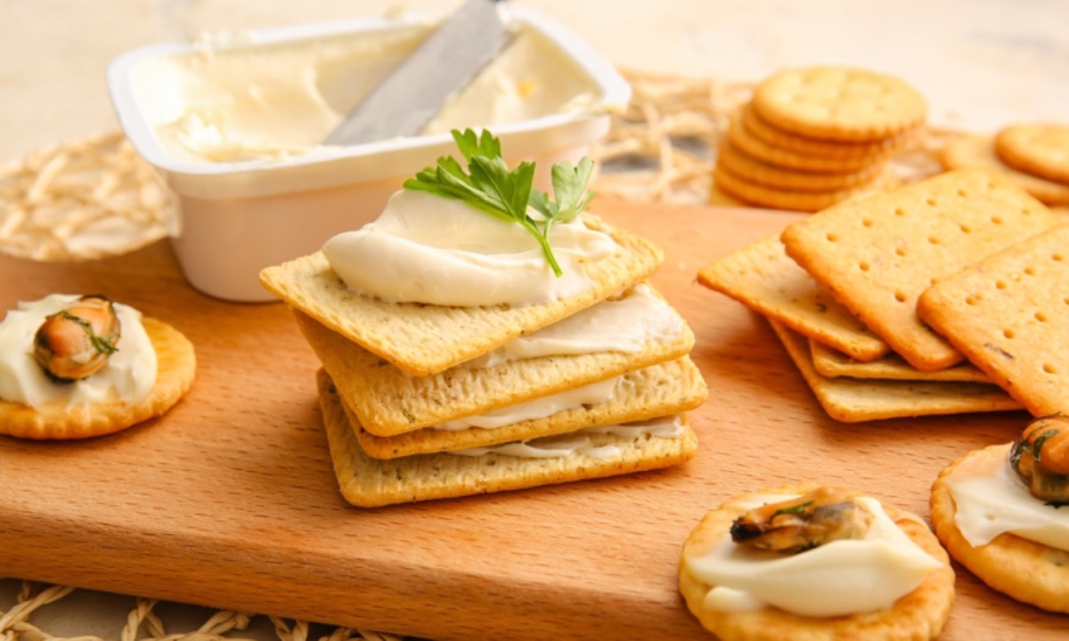 Хронический стресс провоцирует голод и тягу к сладкой пище