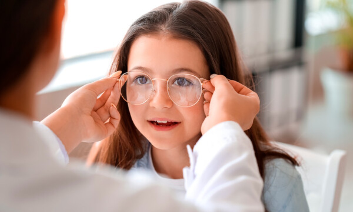 Какие ошибки родителей могут повлиять на зрение детей