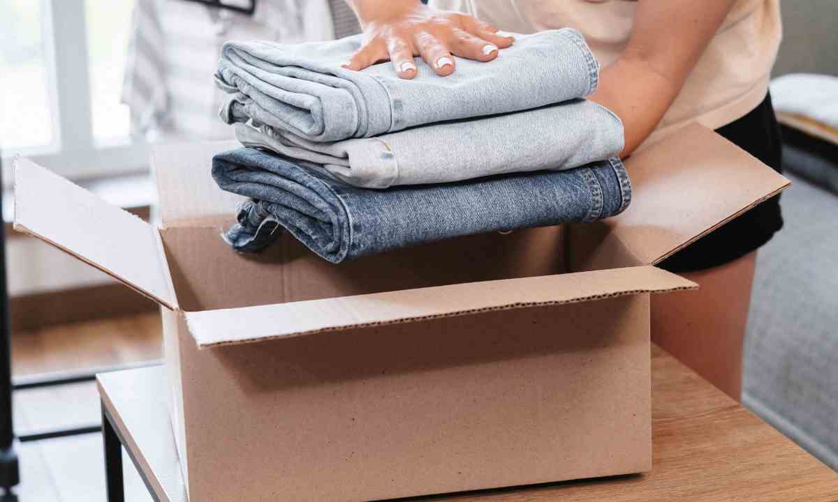 Врач объяснил, можно ли заразиться сифилисом через новую одежду из маркетплейсов