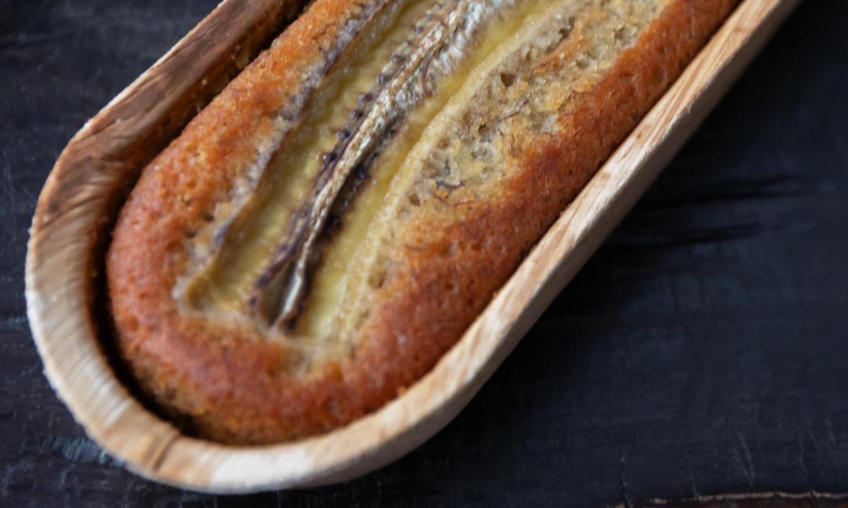 Банановый пирог за 40 минут - простой рецепт, который получится даже у новичков