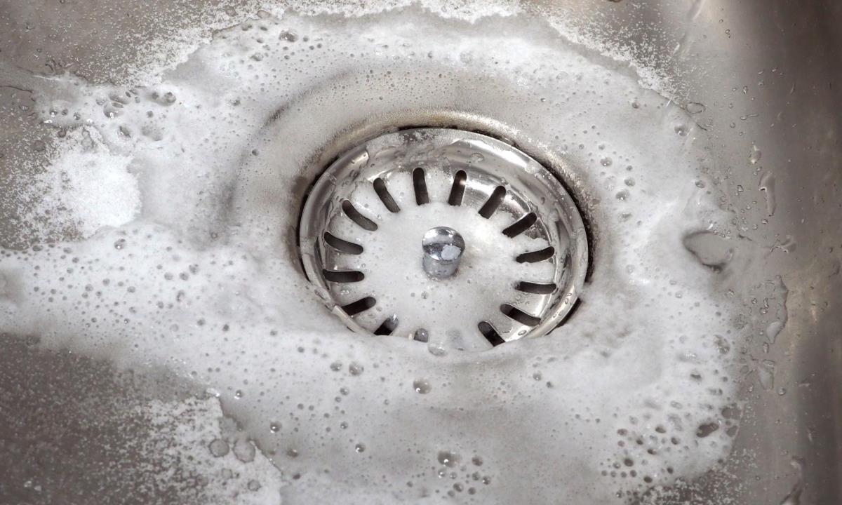 Неприятный запах из раковины — простые способы быстро избавиться от проблемы
