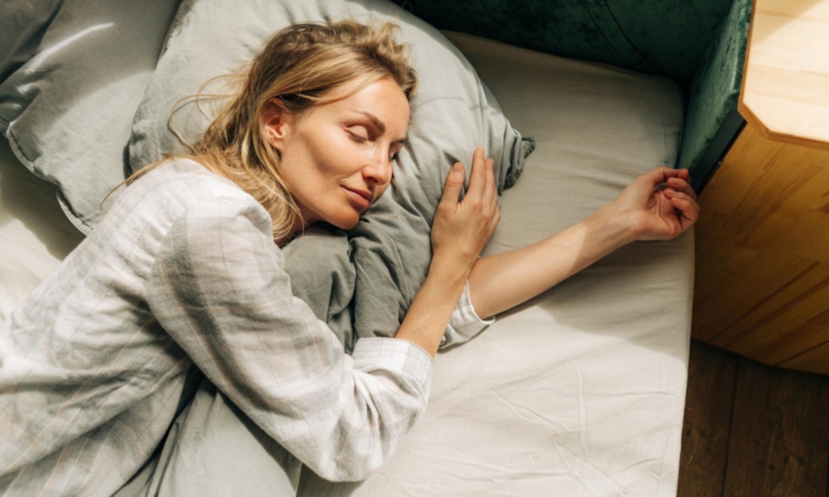 Названо неожиданное последствие использования гаджетов для сна