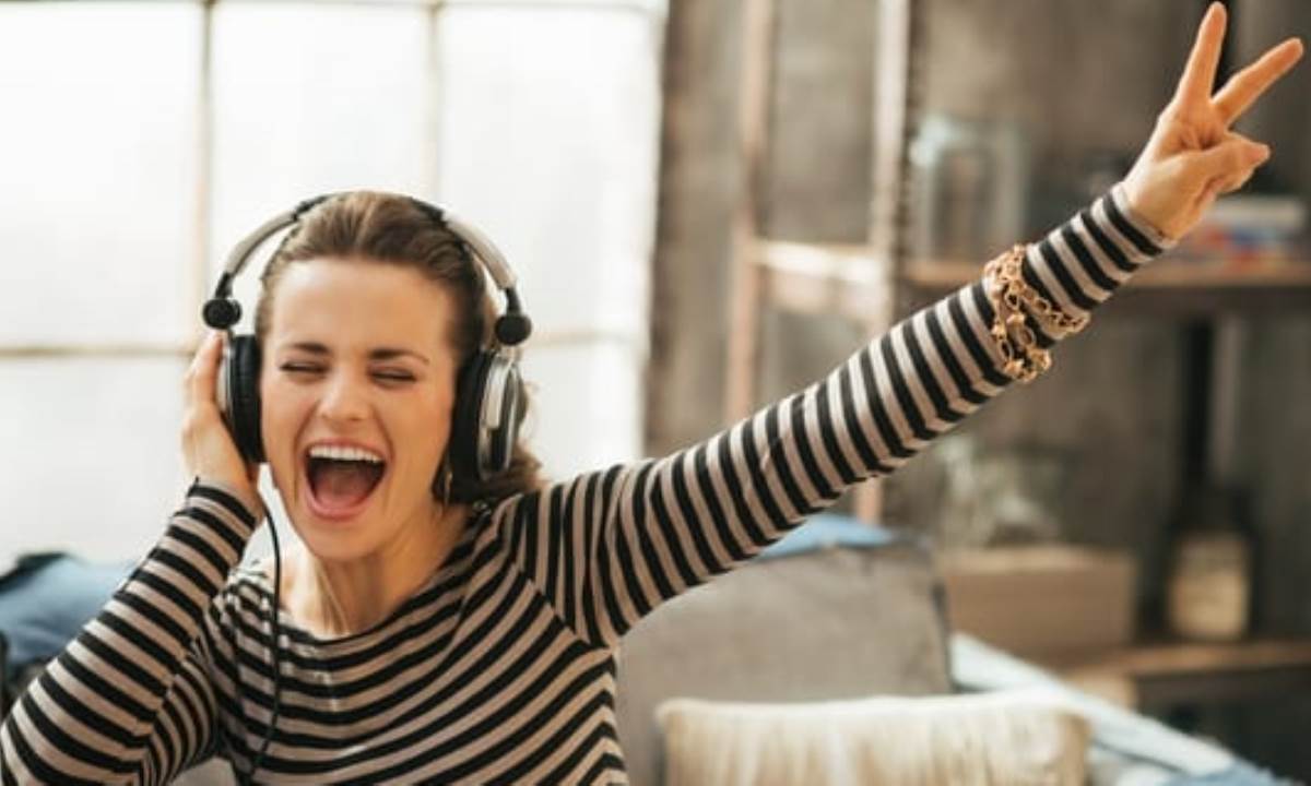 Что делает музыку в наушниках особенно притягательной