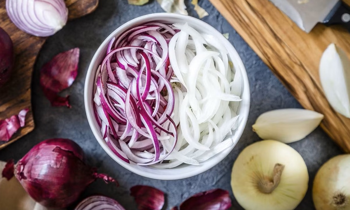 Кому противопоказан свежий лук