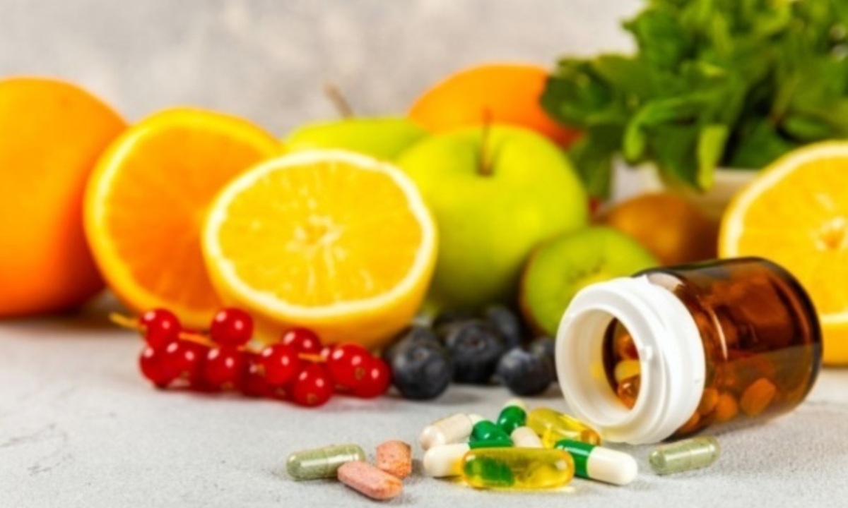 Диетолог назвала главные фрукты весны