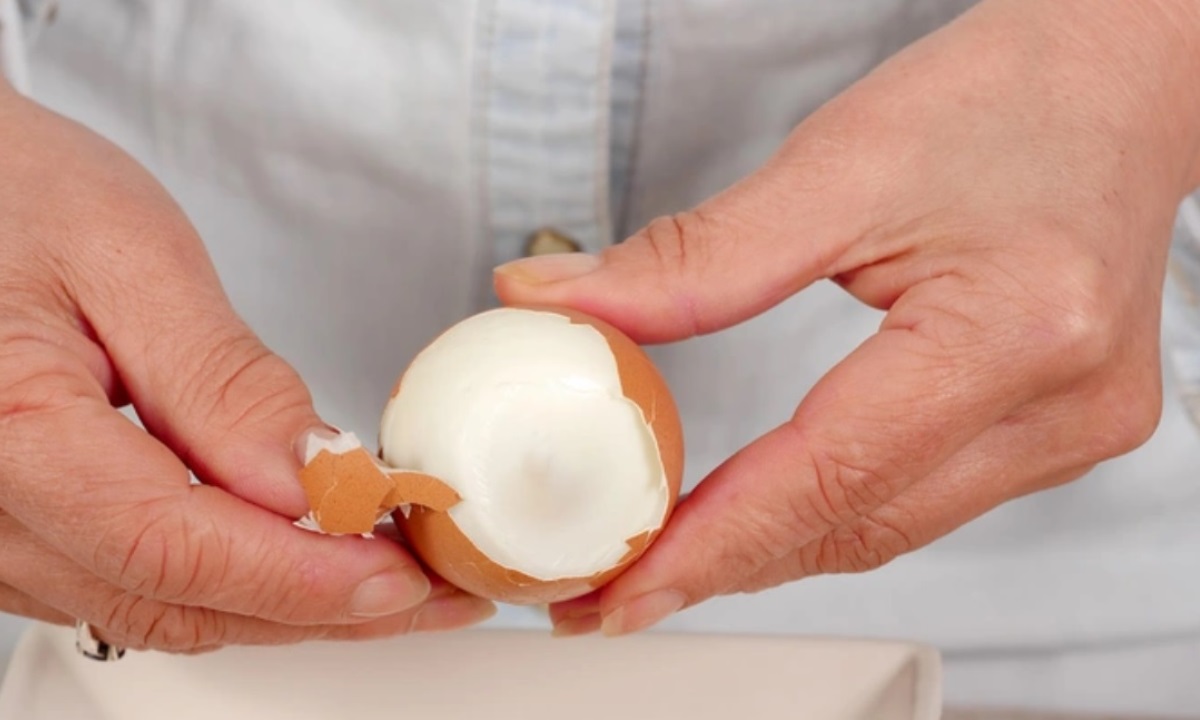 Почему яйца плохо чистятся — простое объяснение, о котором многие не знают