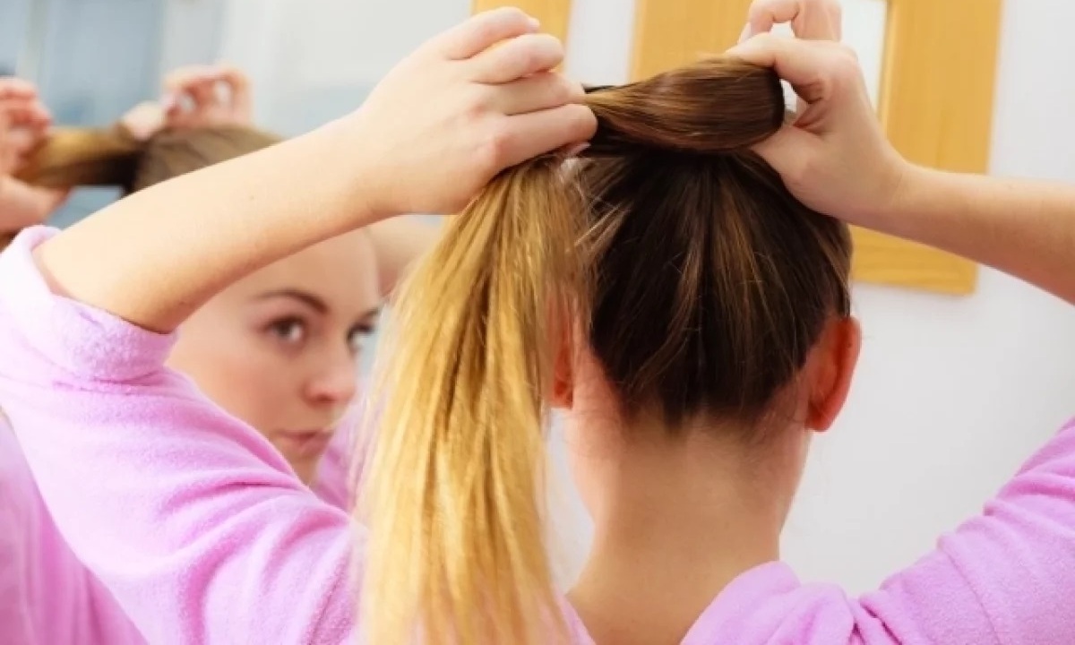 Какие главные причины появления перхоти