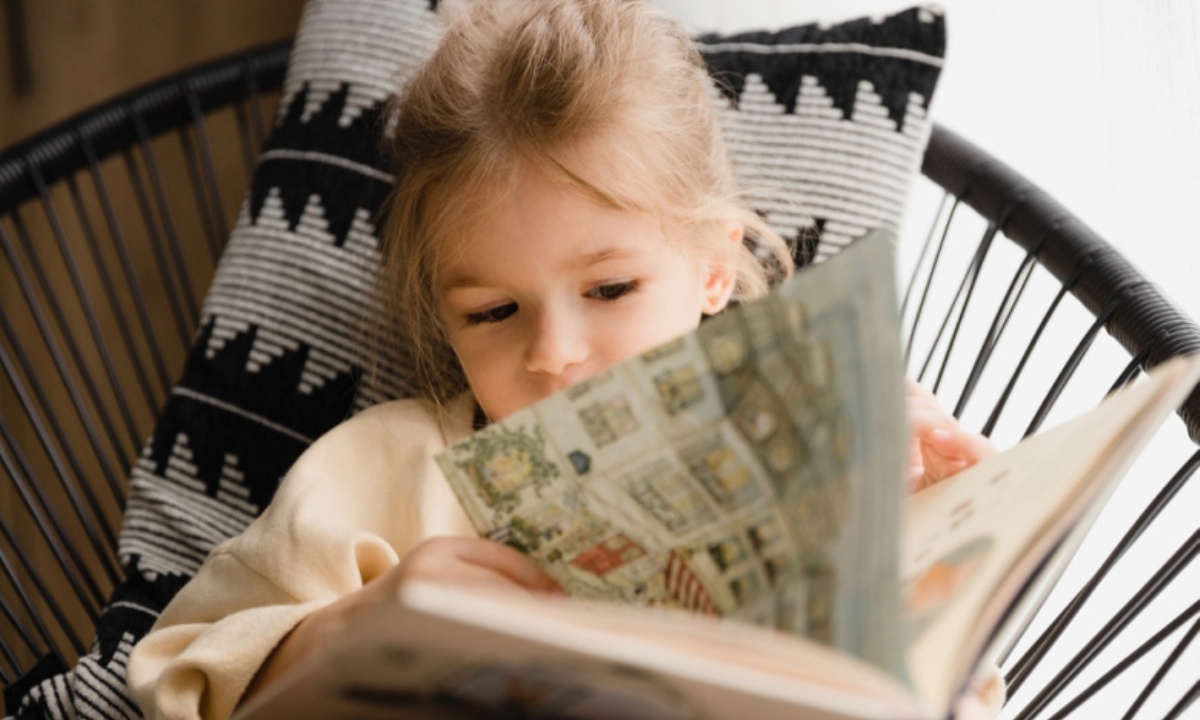 Как легко приучить ребенка к чтению