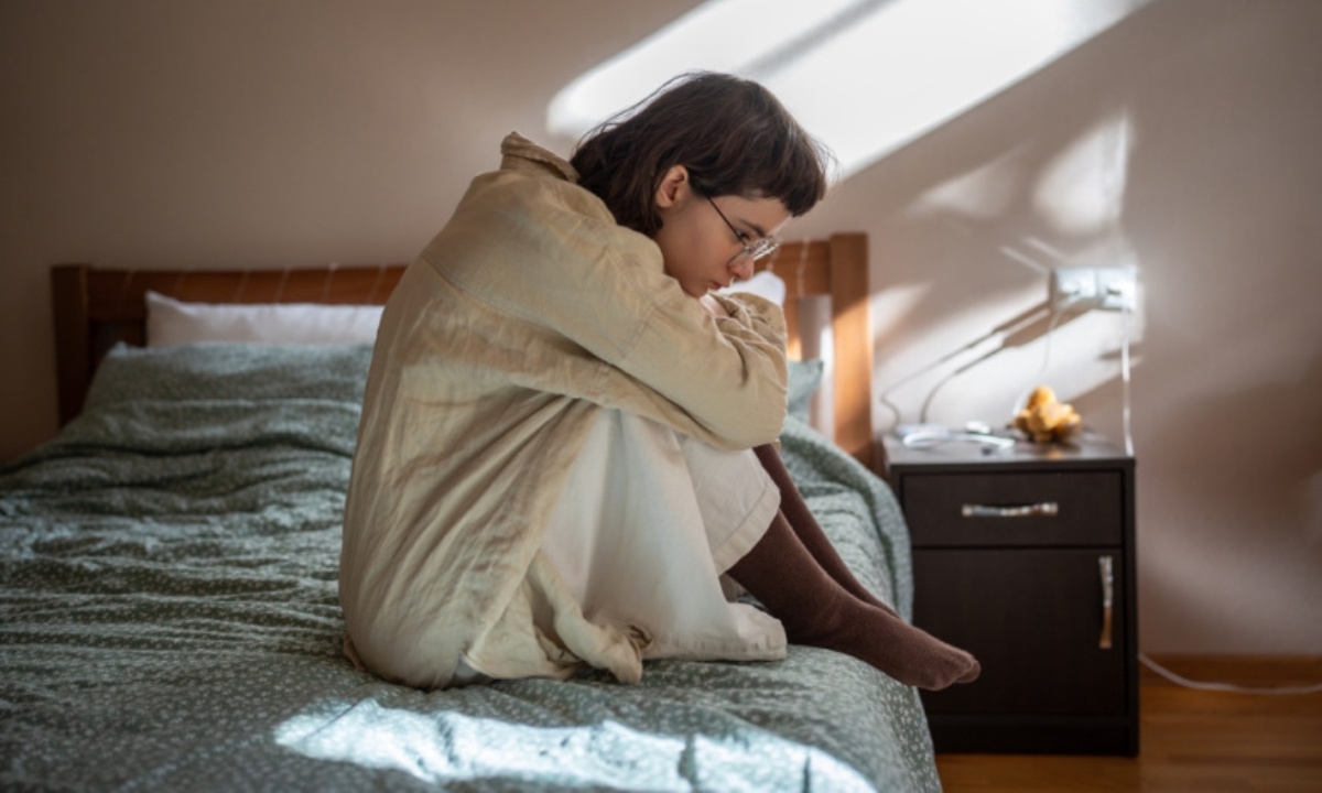 Почему женщины чаще мужчин обращаются к врачу из-за депрессии