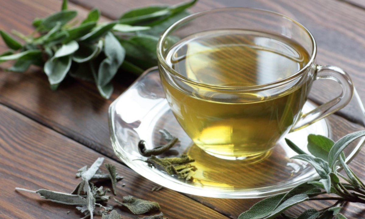 Чем может обернуться злоупотребление зеленым чаем