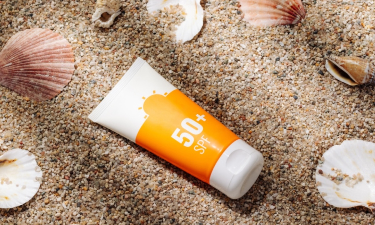 Как правильно выбрать солнцезащитный крем