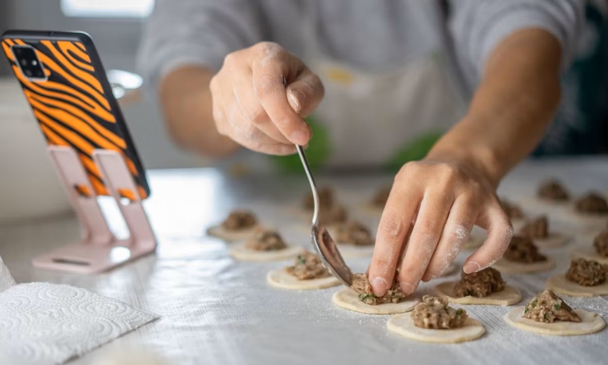 Кому нельзя есть пельмени