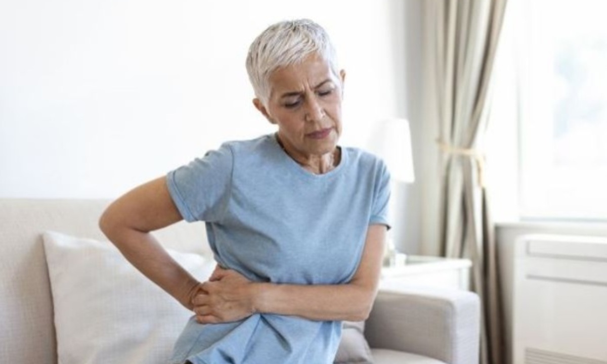 Названы неочевидные симптомы камней в почках