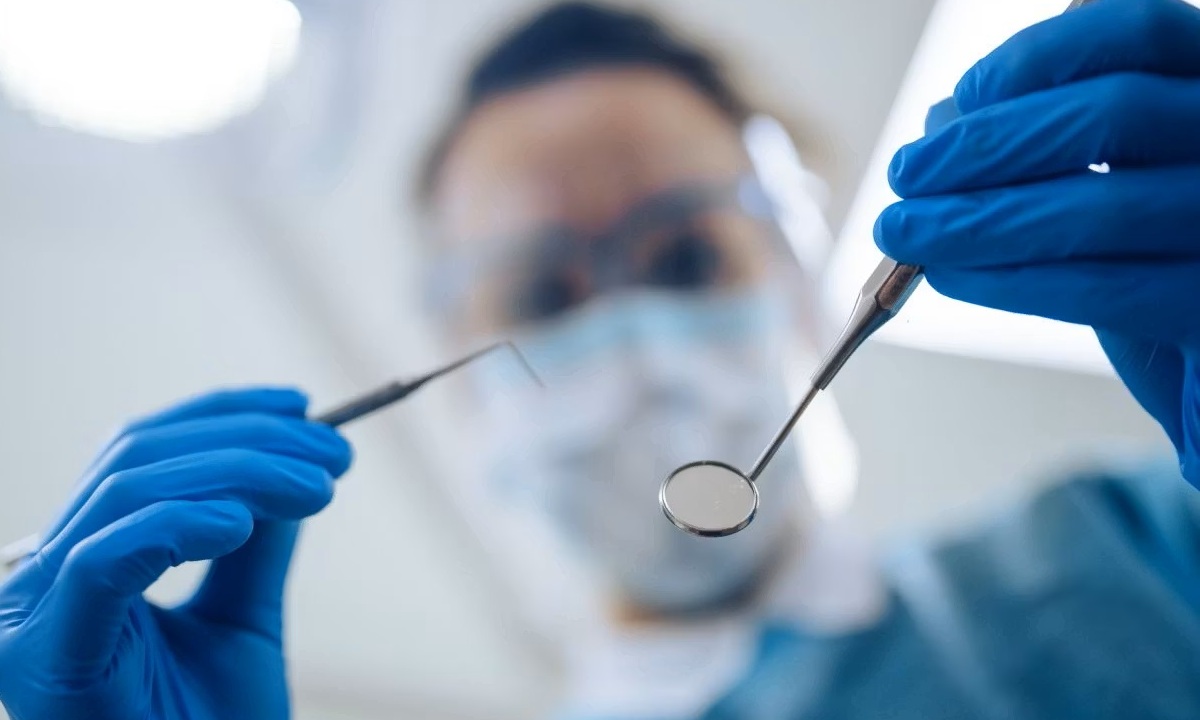 Как часто нужно проверять здоровье зубов