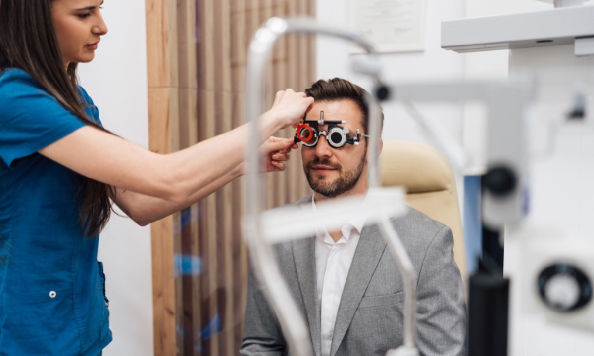 Когда глаза разного цвета — повод обратиться к врачу