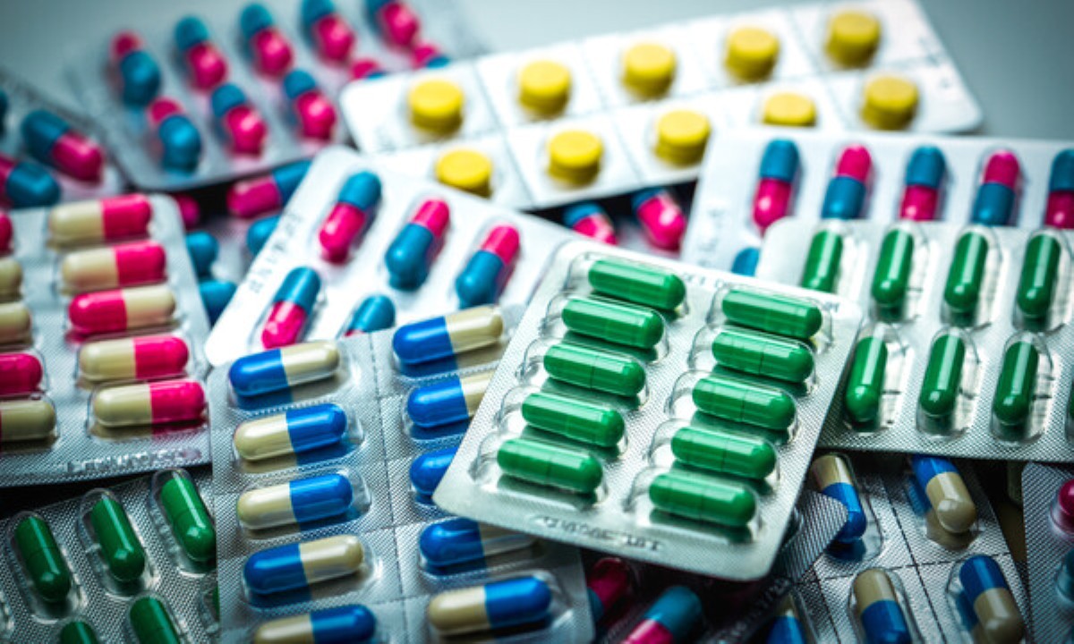 Как выбрать лекарство, если врач написал только действующее вещество