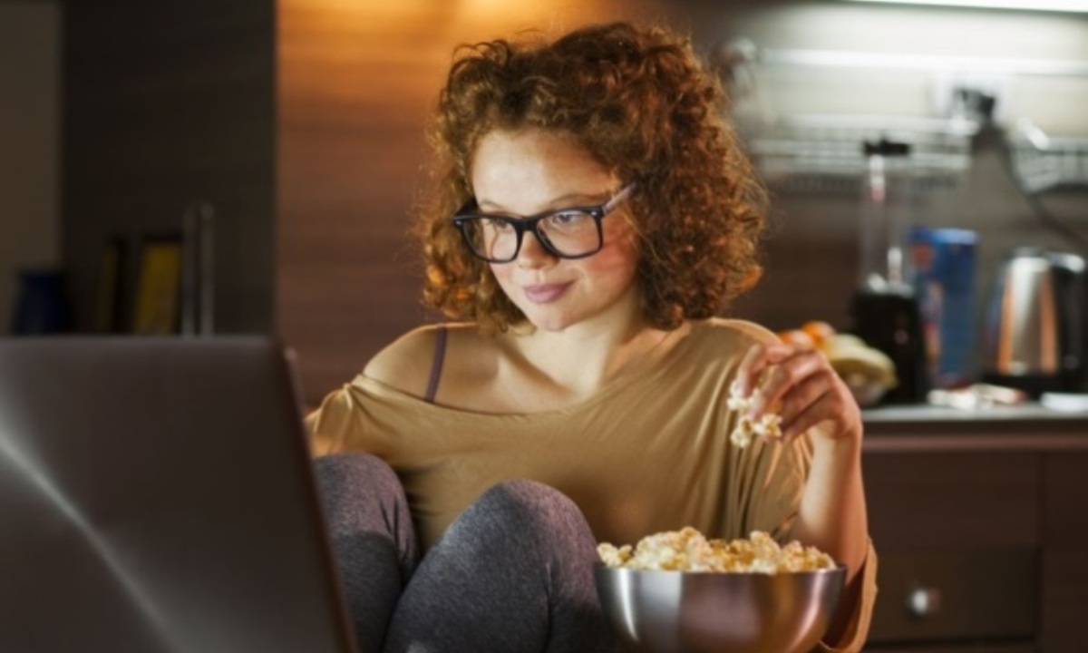 Почему люди переедают по вечерам, даже если не голодны