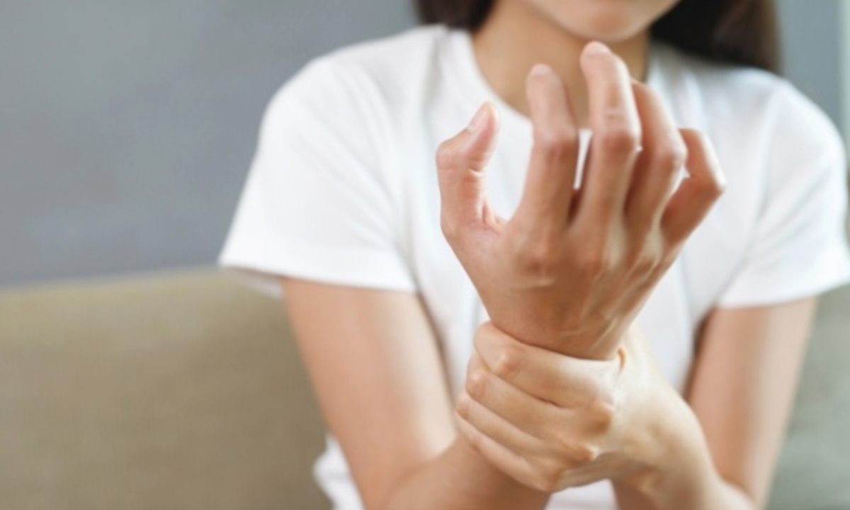 Как отличить ушиб от перелома