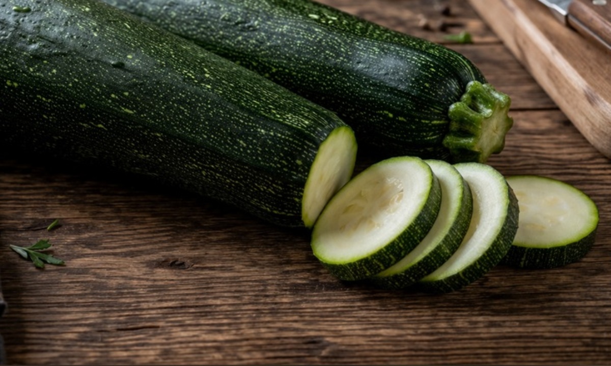 Как лучше есть кабачки — с кожурой или без