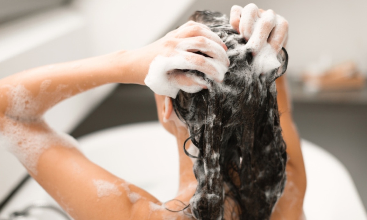Разрушен главный миф о мытье головы