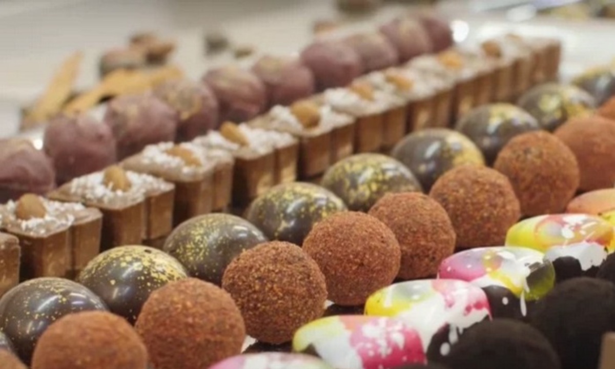 Чем грозит переедание сладостями