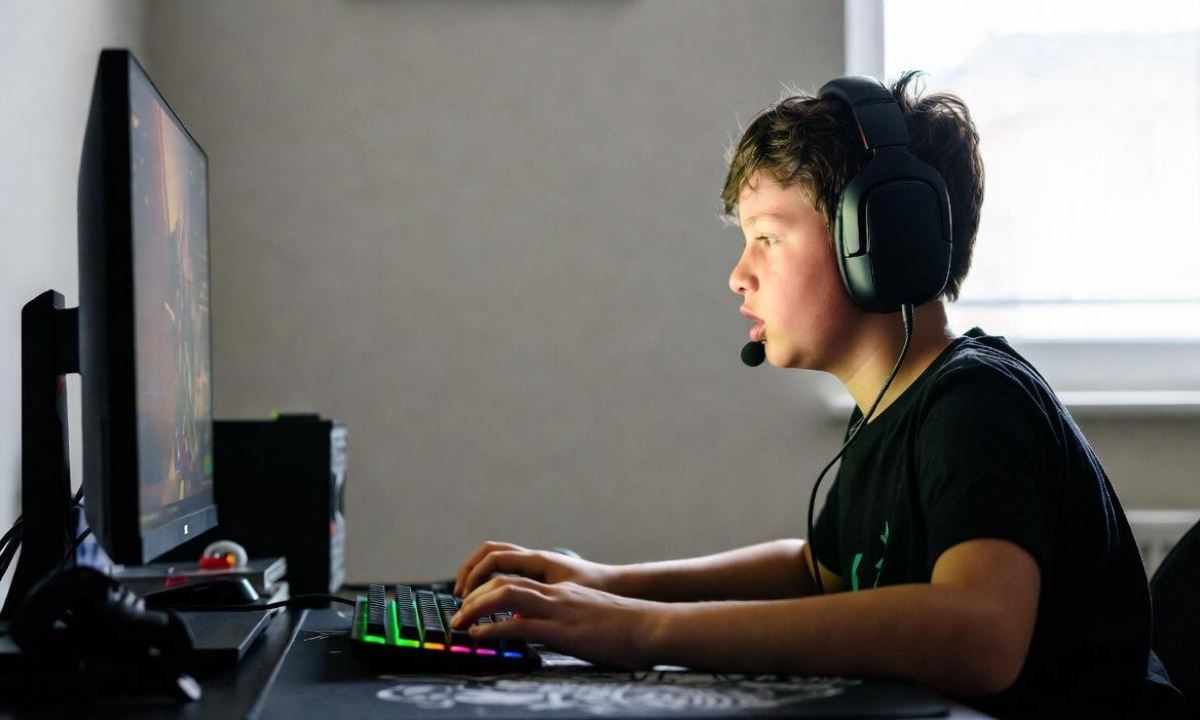 Психолог объяснила, как видеоигры влияют на мозг и здоровье