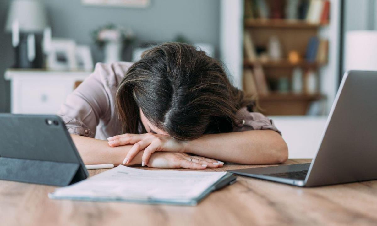 Почему людям трудно отдыхать без чувства вины — причина, о которой редко говорят