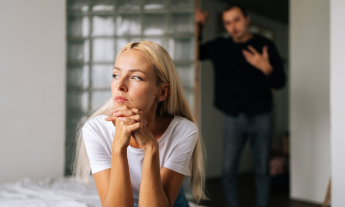 Почему скорое признание в любви может быть признаком абьюзивных отношений