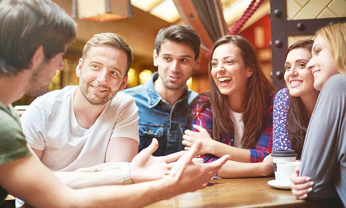 Интерес к знакам зодиака помогает людям лучше понимать друг друга