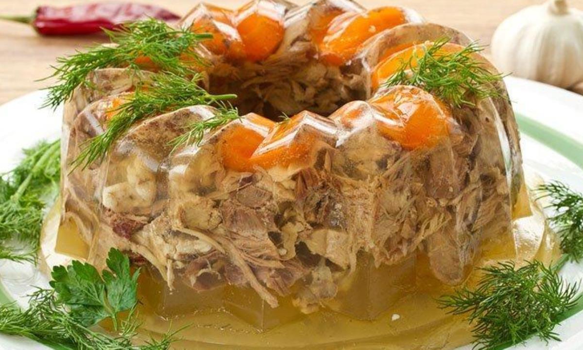 Секрет идеального холодца — какое мясо выбрать, чтобы он застыл без желатина