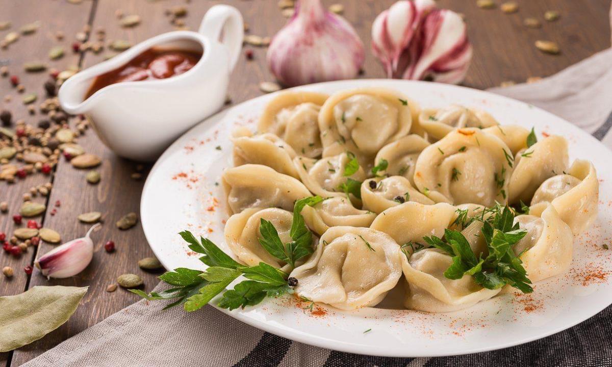 Пельмени могут быть полезными — врач раскрыл простые правила