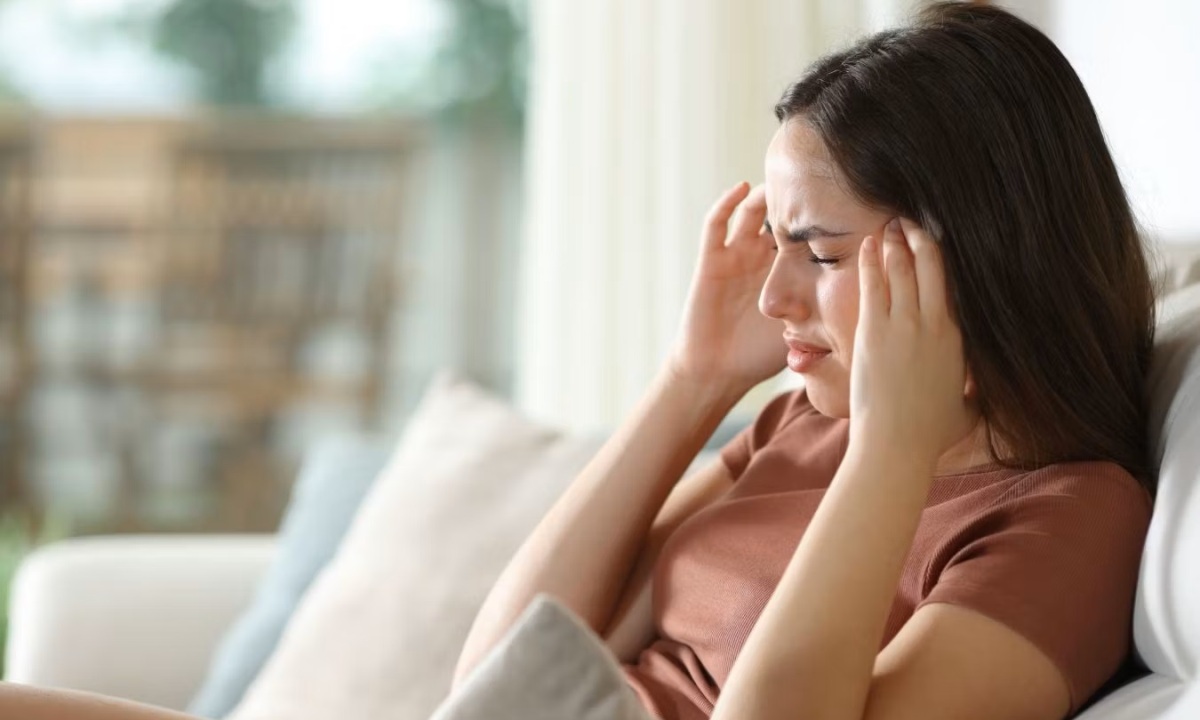 Названа причина весенних головных болей