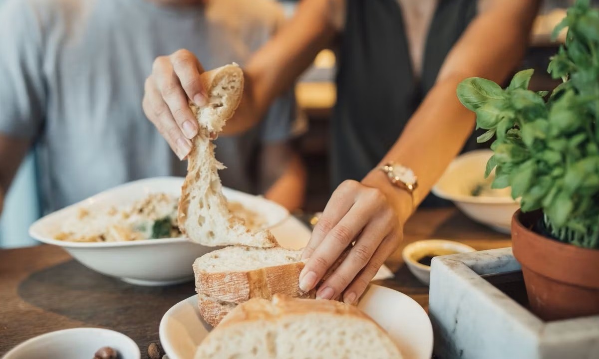 В какое время и чем лучше перекусывать?