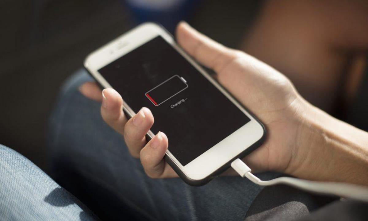 Какие приложения быстрее всего разряжают смартфон