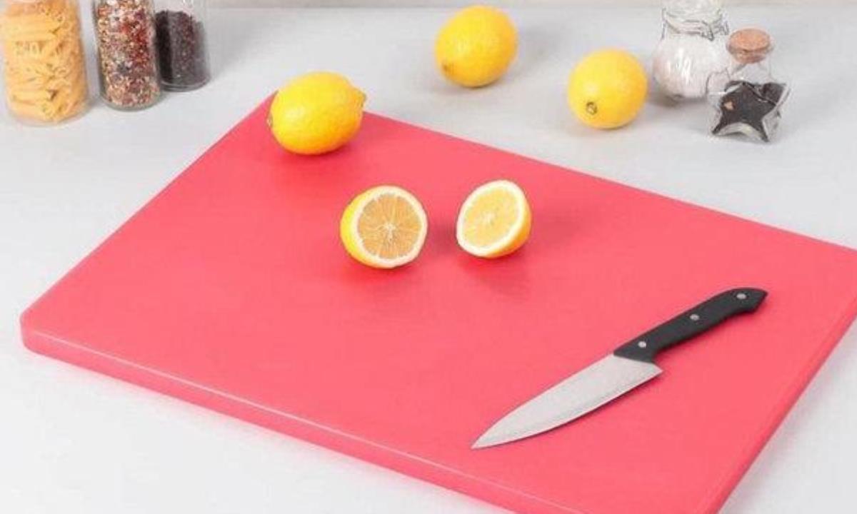 Правда о пластиковых досках — безопасны ли они на кухне