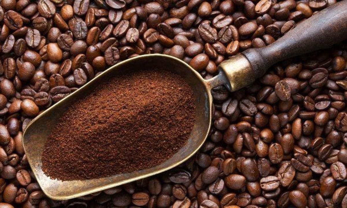 Поддельный кофе на полках — чем он может быть опасен