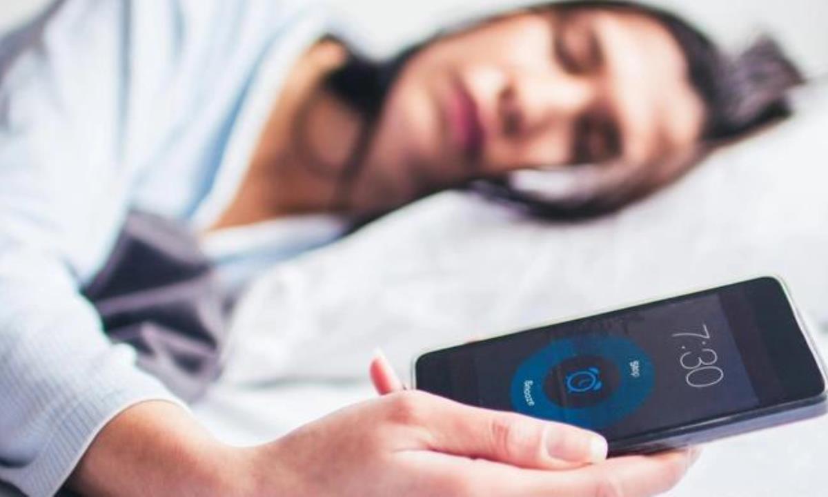 Как научиться вставать рано без стресса