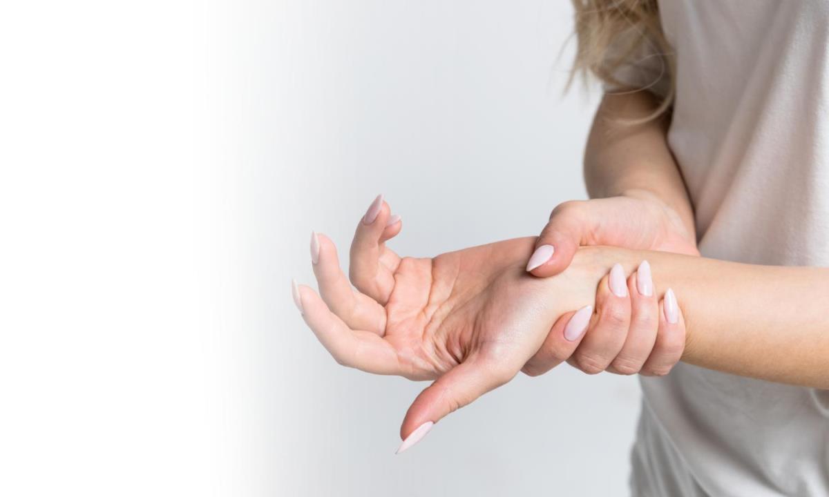 Если у вас есть эти боли — возможно, дело в телефоне