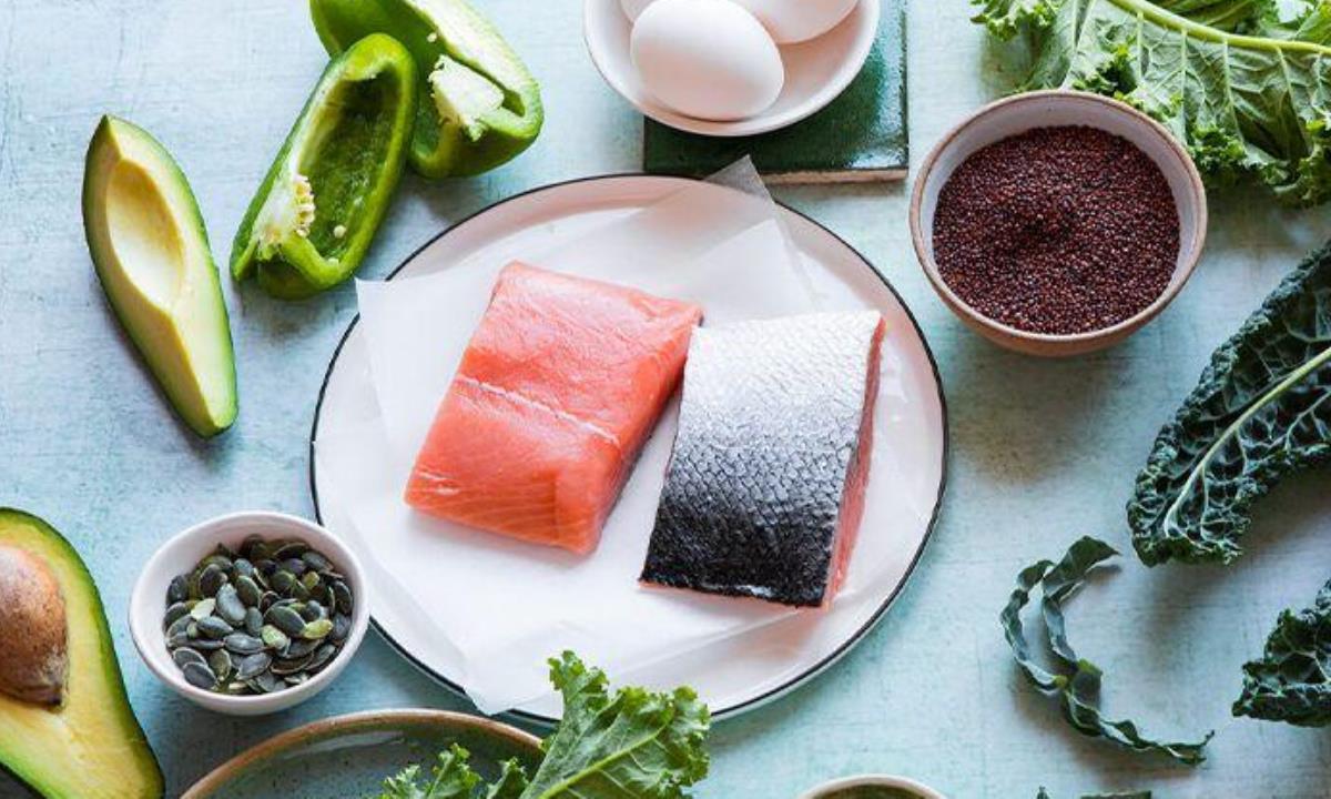 Названы продукты, в которых витамина B12 больше, чем в яйцах