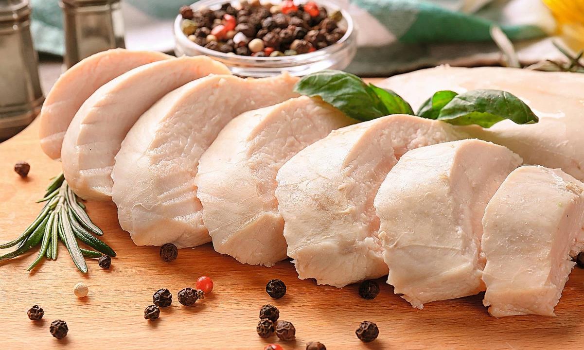 Как приготовить куриную грудку сочной без лишних усилий