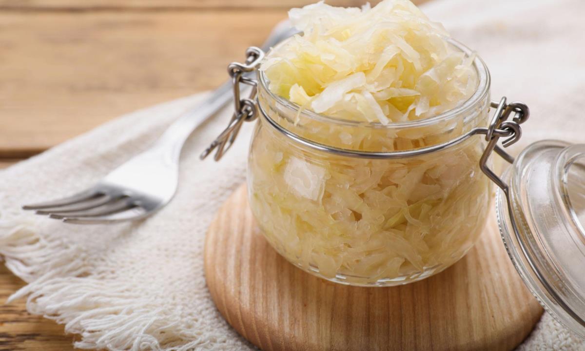 Красная или белокочанная — какая капуста полезнее для кишечника