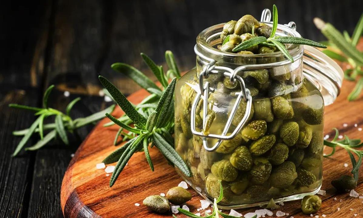 Каперсы — маленькая добавка, которая меняет вкус блюда