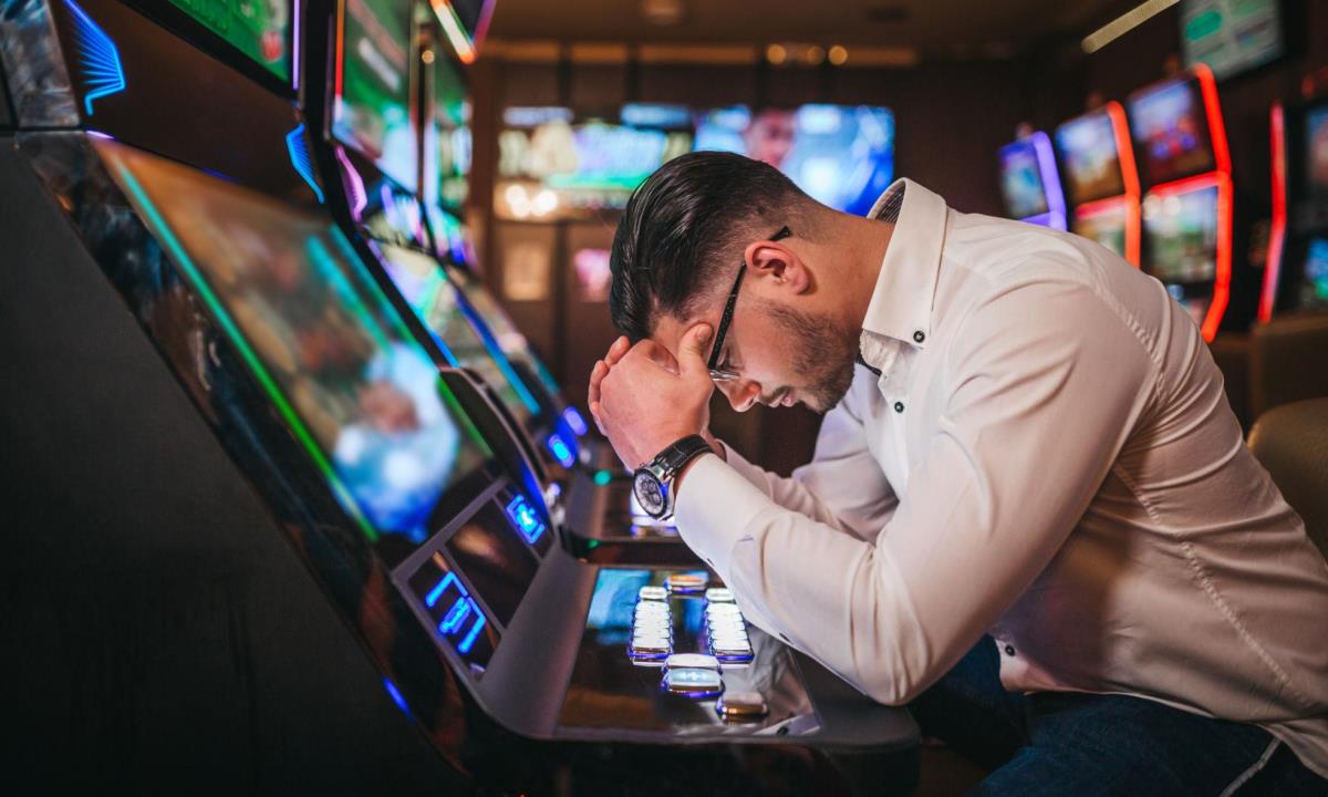 С какими проблемами часто сталкиваются игроманы